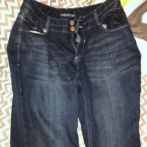 Maurices Capris size 18